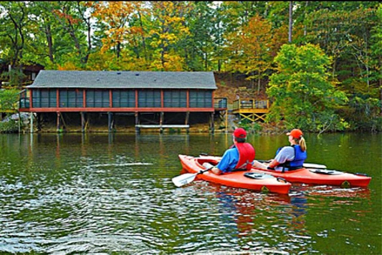 Resort Home On Half A Wooded Acres Sleeps Up To 14 Firepit For Smores Hot Springs Esterno foto